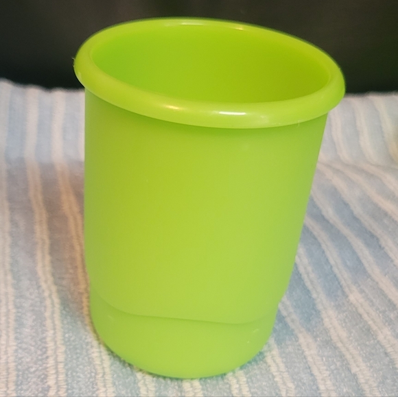 Tupperware Baby or Infant Lunch Set - Picture 4 of 7